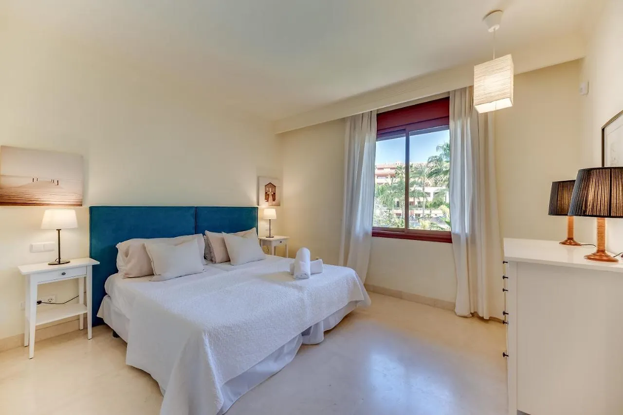 Vacation Marbella: Beachfront Luxury Duplex Penthouse