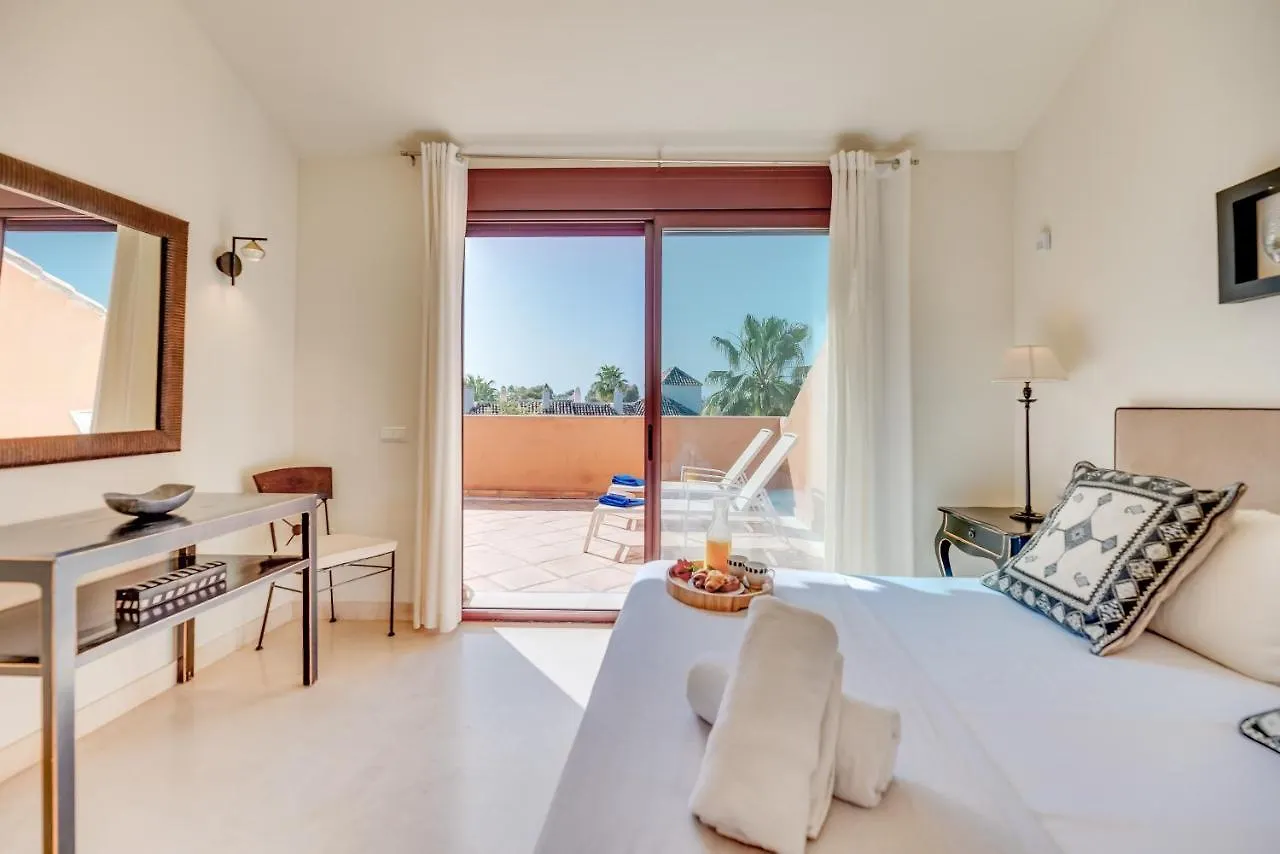 Vacation Marbella: Beachfront Luxury Duplex Penthouse 0*, Marbella Spain
