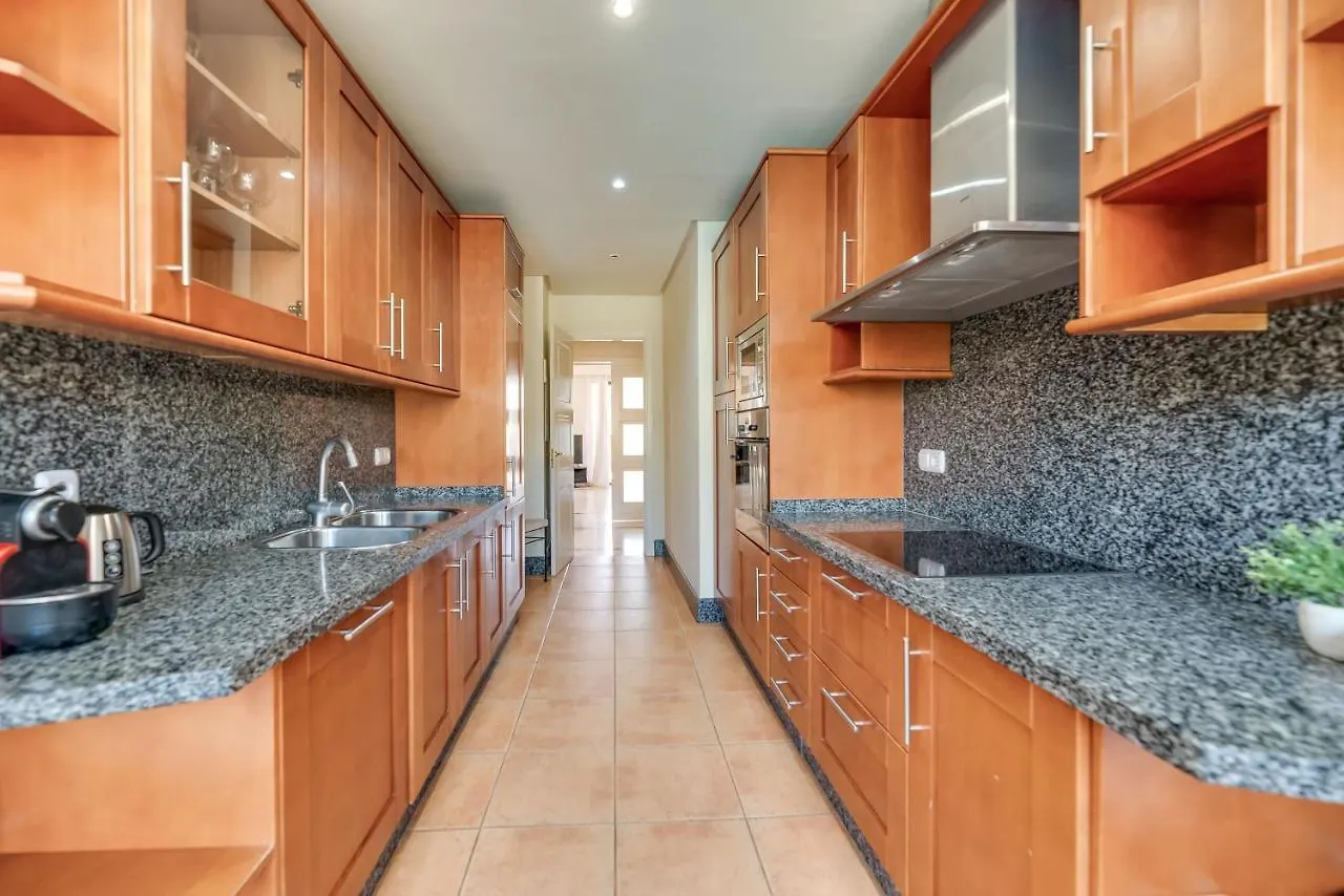 Vacation Marbella: Beachfront Luxury Duplex Penthouse 0*, Marbella